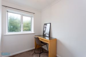 Bedroom- click for photo gallery